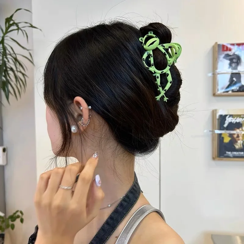 Alloy Cartoon Sapo Cabelo Garra Clipe, Cute Green Hairpin, presilhas, Ponytail Clips, Shark Hair Acessórios para Mulheres e Meninas, Frete Grátis