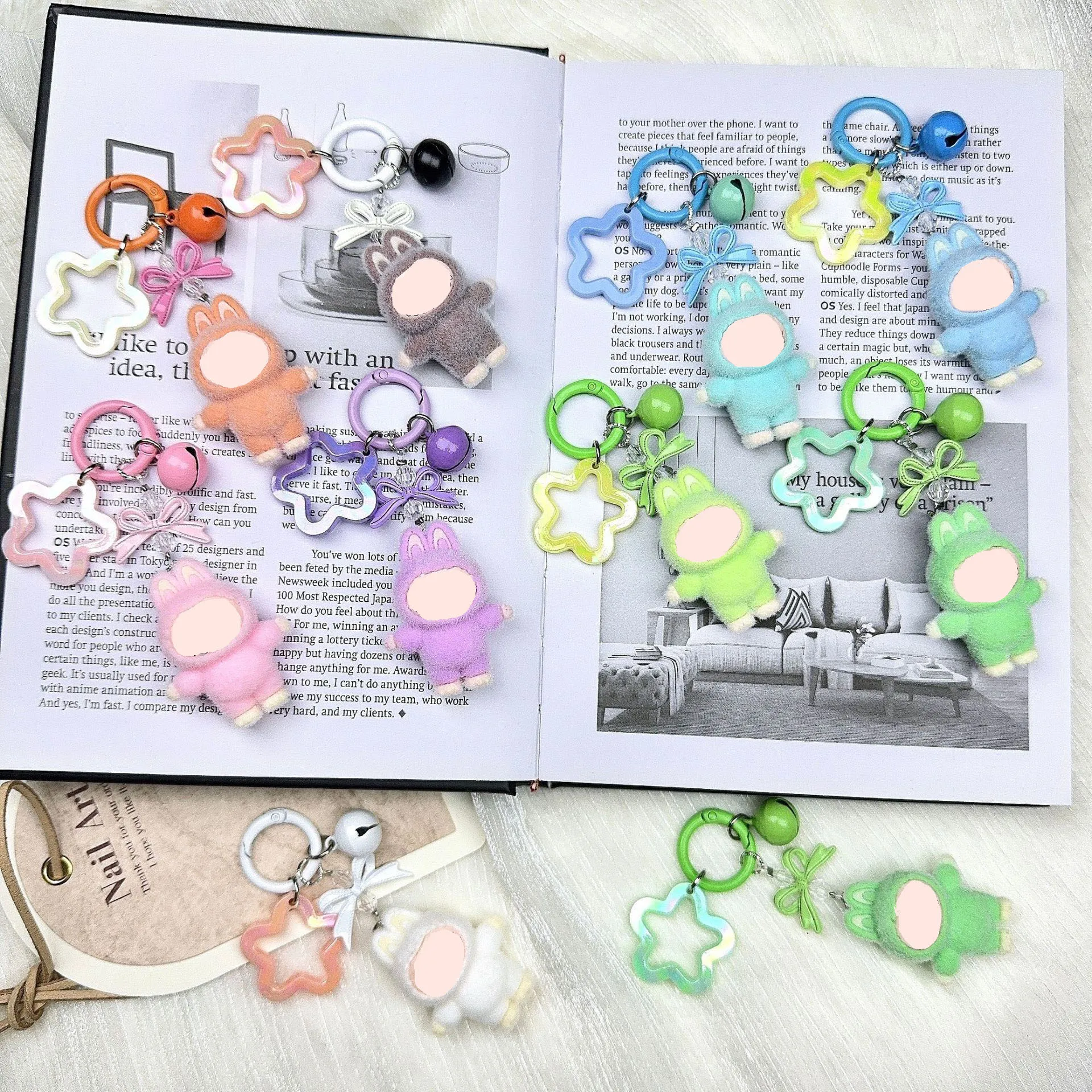 1PCSNew سلسلة المفاتيح الصغيرة الكرتون الإبداعية ثلاثية الأبعاد دمية الطلاب المدرسية قلادة سيارة مفتاح سلسلة النساء الرجال يعرض 2025