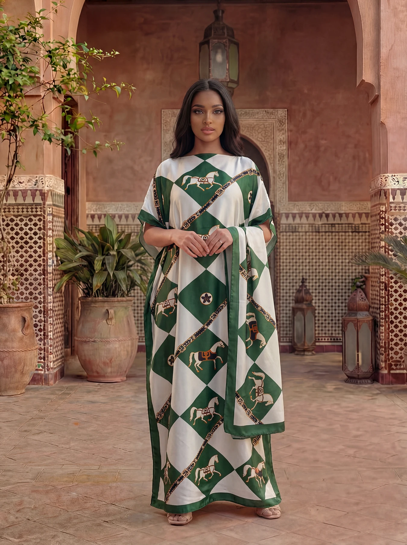 Luxury Diamond Grid Horse Belt Print Satin Abaya Scarf Set, Loose Batwing Maxi Kaftan For Muslim Women Summer Holiday Daily Wear
