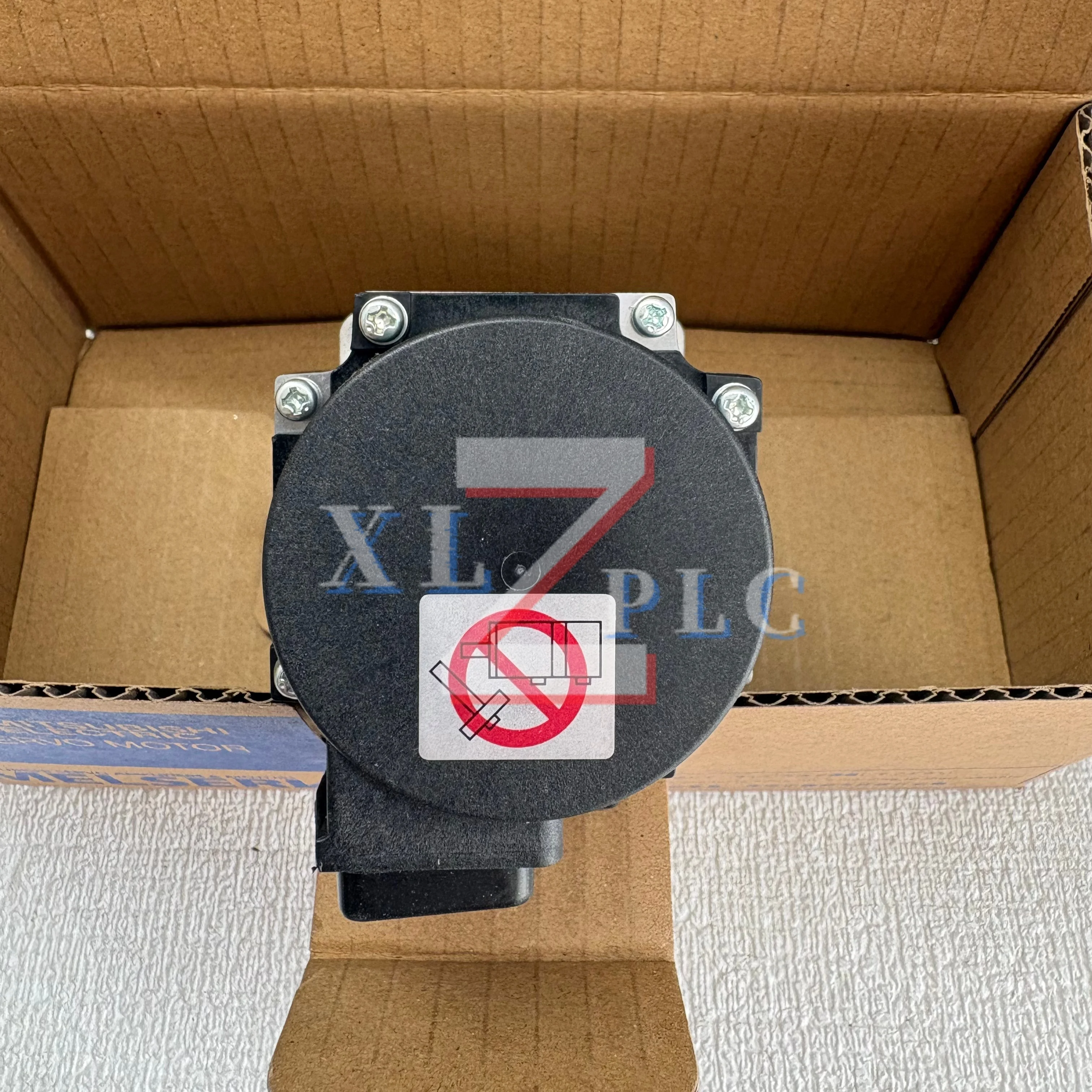 100% New HG-KN23J-S100 Servo Motor