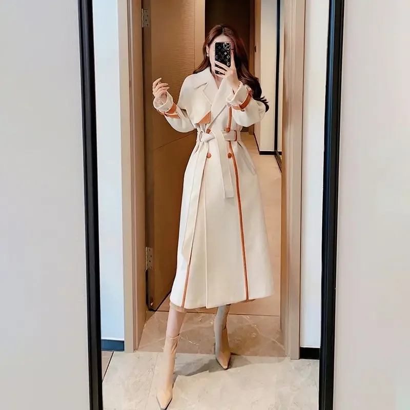 Woolen coat women's autumn /winter long large lapel design sense color combination thick woolen coat winter women coat warm 2024