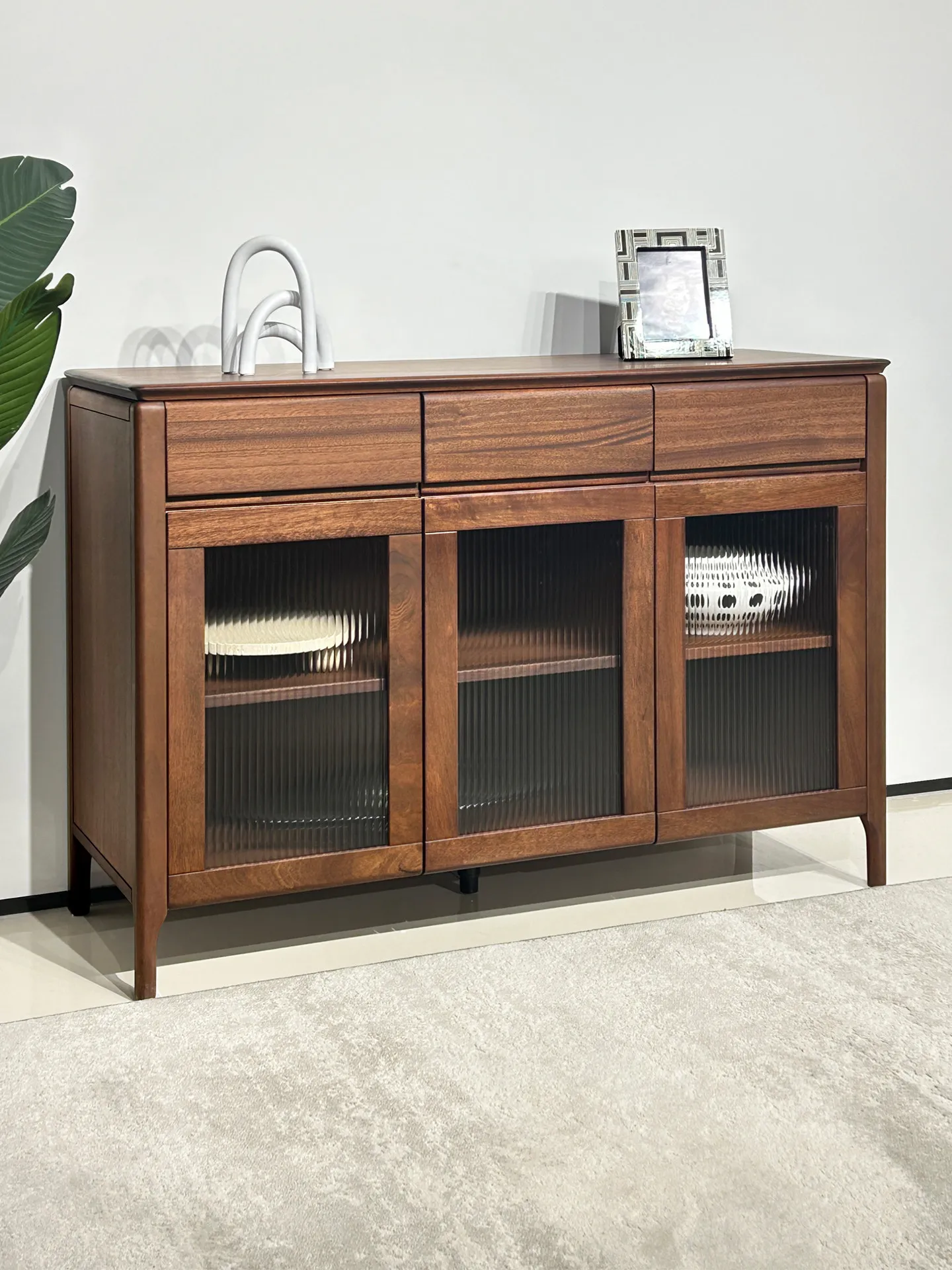 

All solid wood dining side cabinet against the wall storage modern simple home locker tea cabinet living room locker