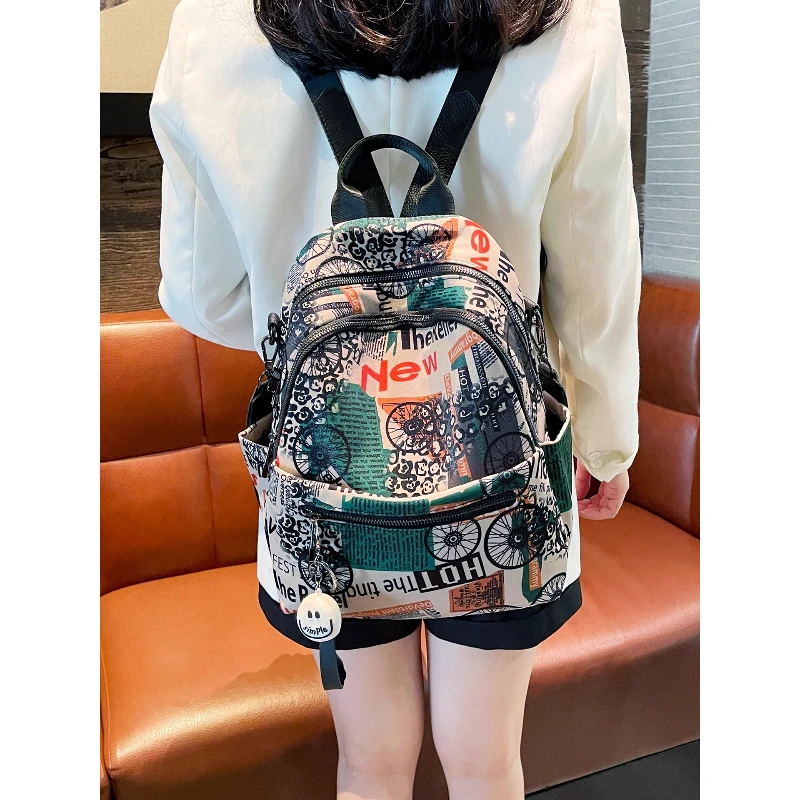 

Oxford Designer Women's Backpack 2025 New Fashion Travel Backpack Light Leisure Bag Sac A Dos Mochila Retro Mujer