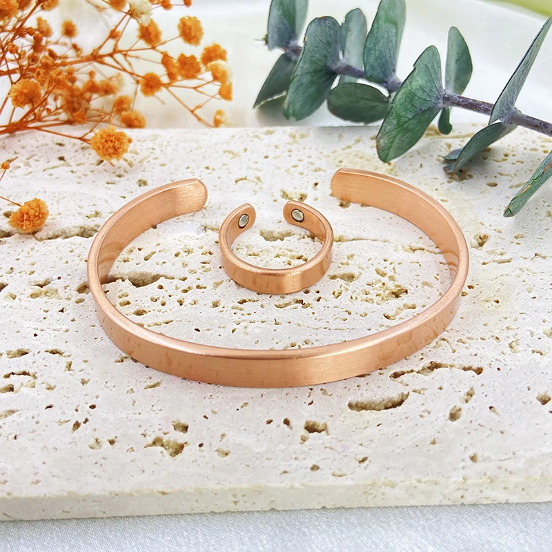 Set Armbänder und Ringe aus reinem Kupfer für Damen und Herren, einfache Manschette, magnetische Armreifen, Arthritis, Gesundheit, massiver Kupferschmuck – Detail 7