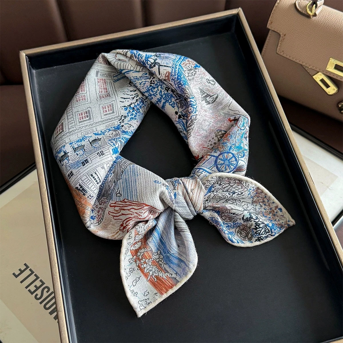 

Шарф-платок из натуральной шерсти и шелка, 62 см, двусторонний, с принтом, класса люкс, для женщин