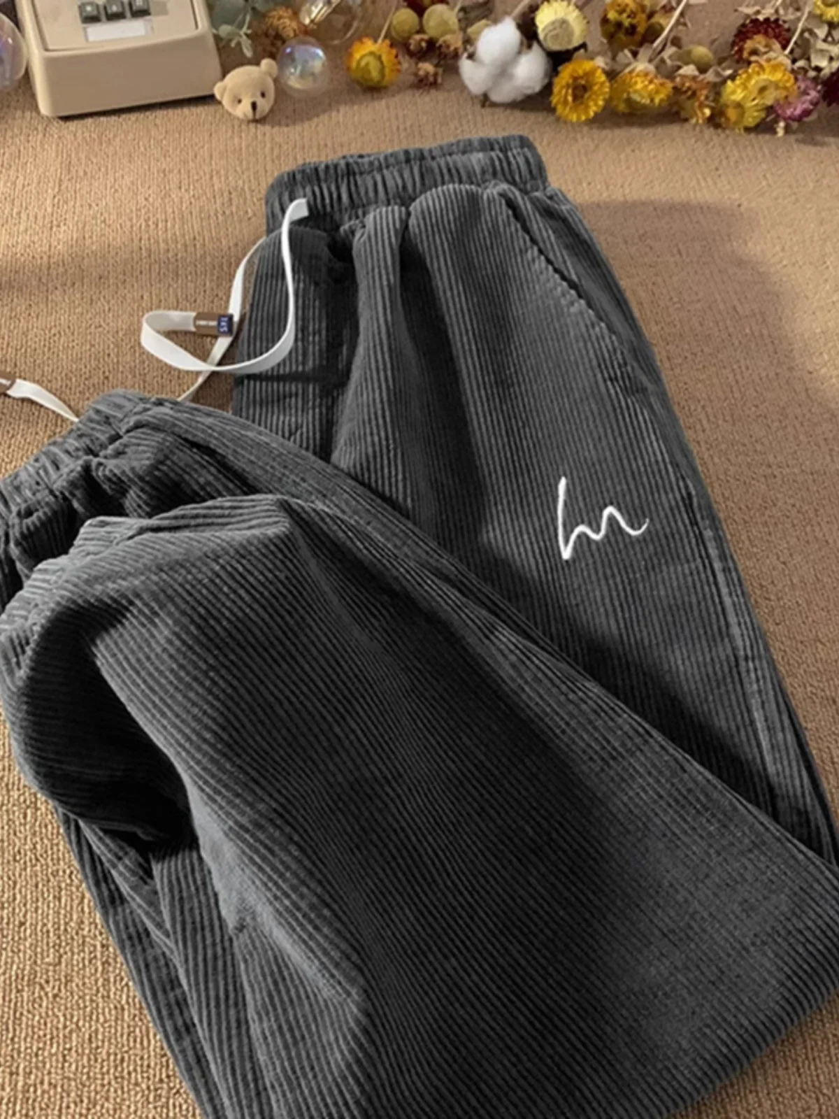 

Retro American Corduroy Men's Autumn Sports Pants Haome Baggy Baskeall Sweatpants Casual Youthful Sle Anti-Wrinkle