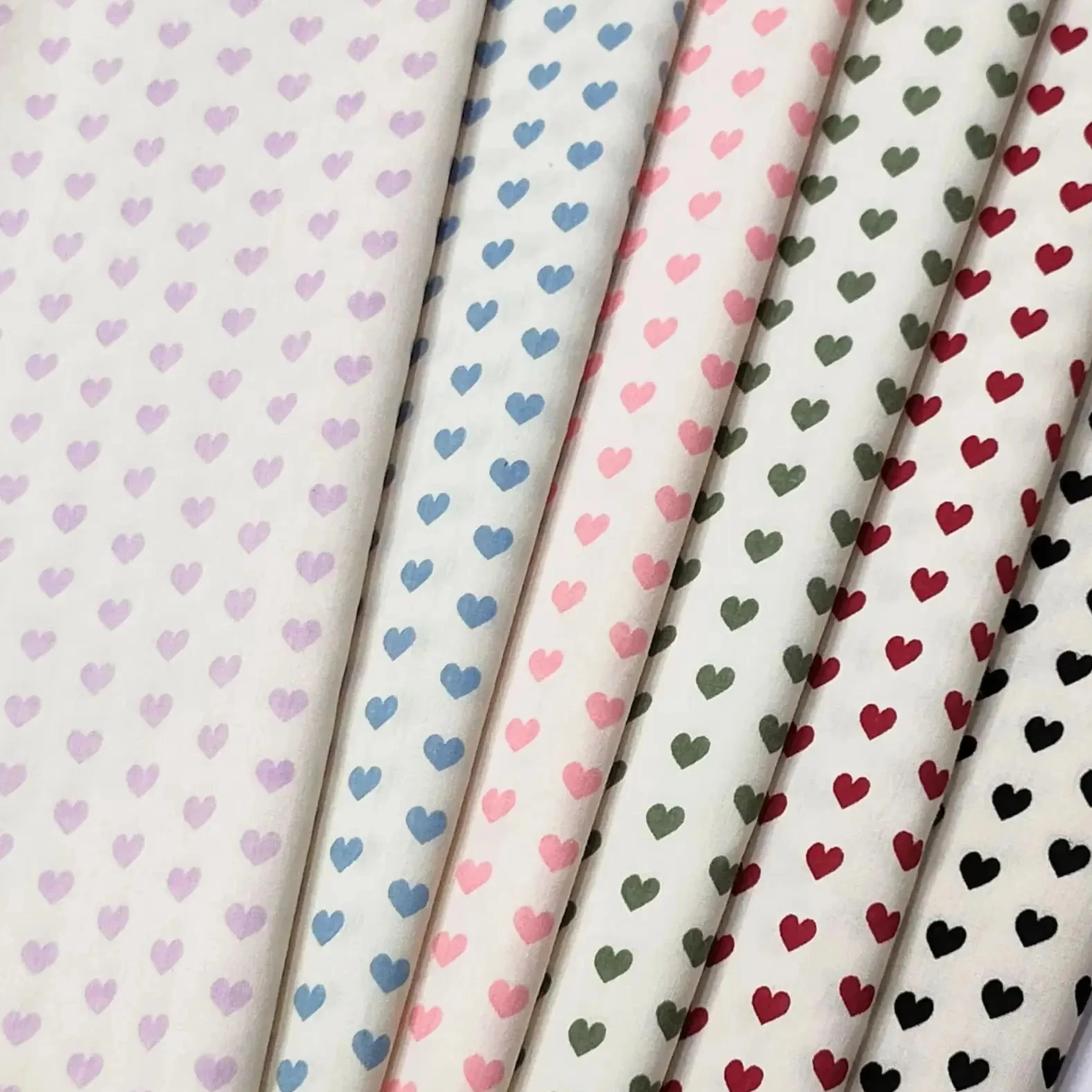 Tela de algodón con estampado de corazones geométricos modernos, 140x50cm, para confección, corazones y patrones de amor pequeños contemporáneos