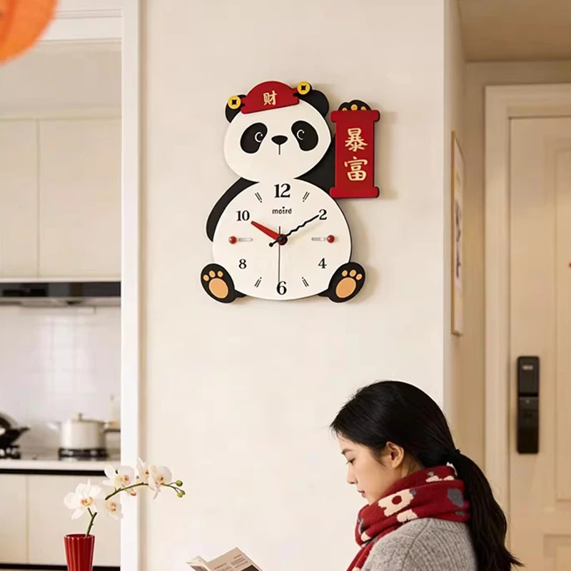Chinese Panda Wall Clock Nordic Creative Cartoon Style Living Room Wall Clock Study Festive Home Decoration ساعة الحاءط FYWC
