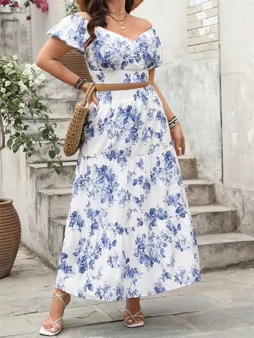 Elegant Plus Size Outfit Floral Print V-Neck Top with Short Sleeves and Elastic Waist Long Skirt - 2 Piece Set for Women