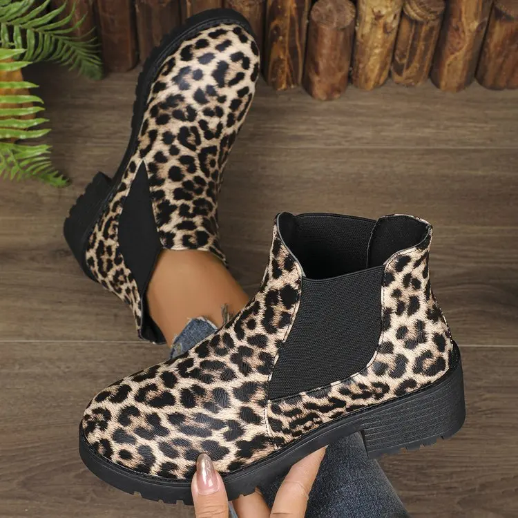 المرأة في الهواء الطلق موضة ليوبارد تصميم أحذية بوت قصيرة 2025 الخريف والشتاء العلامة التجارية رئيس مستدير المضادة للانزلاق أحذية الموضة غير رسمية