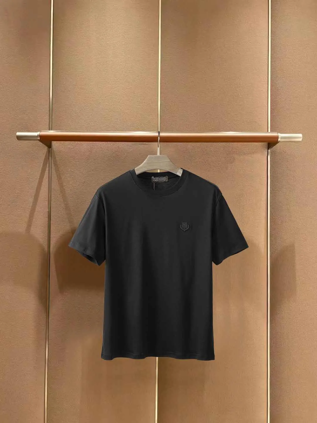 2025 DIKUSummer New Product: This T-shirt is made of 100% cotton fabric, which has a skin friendly, soft and delicate texture