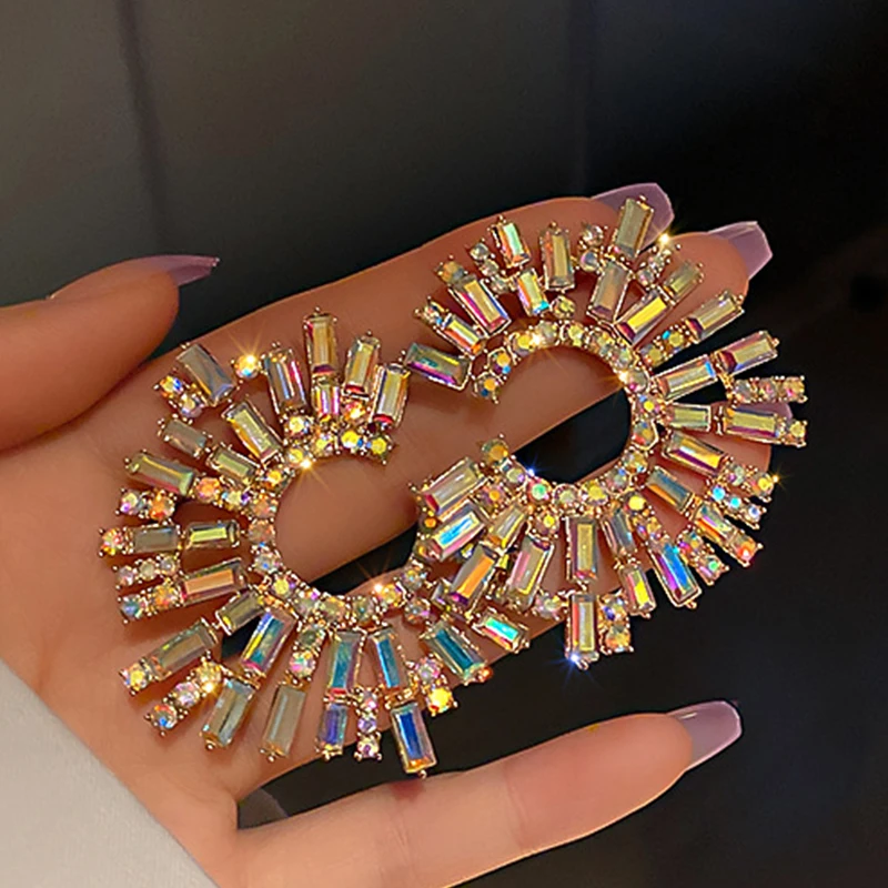 Luxury Exaggerated Crystal Earrings Large Circle Flower Shiny Rhinestone Stud Earrings for Women 2022 Trendy Fashion Jewelry