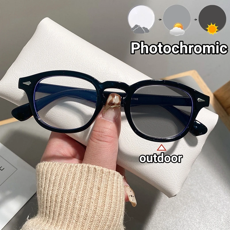 

New Small Frame Photochromic Anti Blue Light Glasses High-end Men Women Outdoor Eyewear Anti Ultraviolet Color Changing Glasses