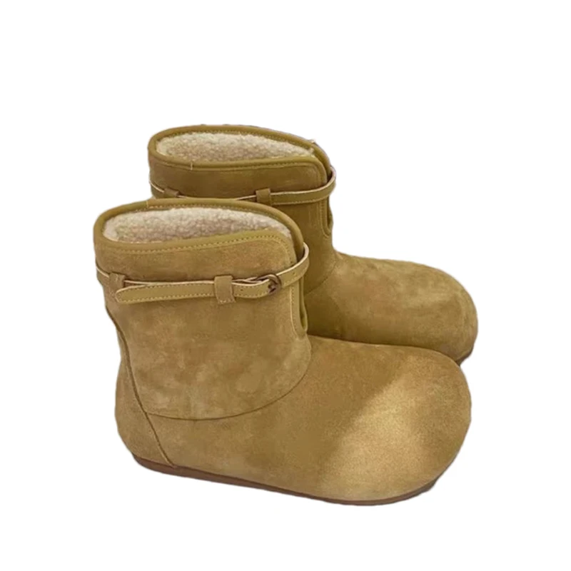 أحذية الثلوج النساء الفراء الشقق حذاء رياضة دافئ أفخم أحذية بوت قصيرة امرأة 2025 الشتاء الاتجاه الرياضة حذاء كاجوال الجري الراحة Mujer بوتاس