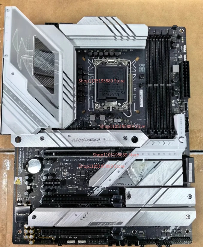 

Материнская плата ASUS ROG STRIX Z790-A GAMING WIFI D5 поддерживает процессоры Intel 12/13/14 поколений, память DDR5.