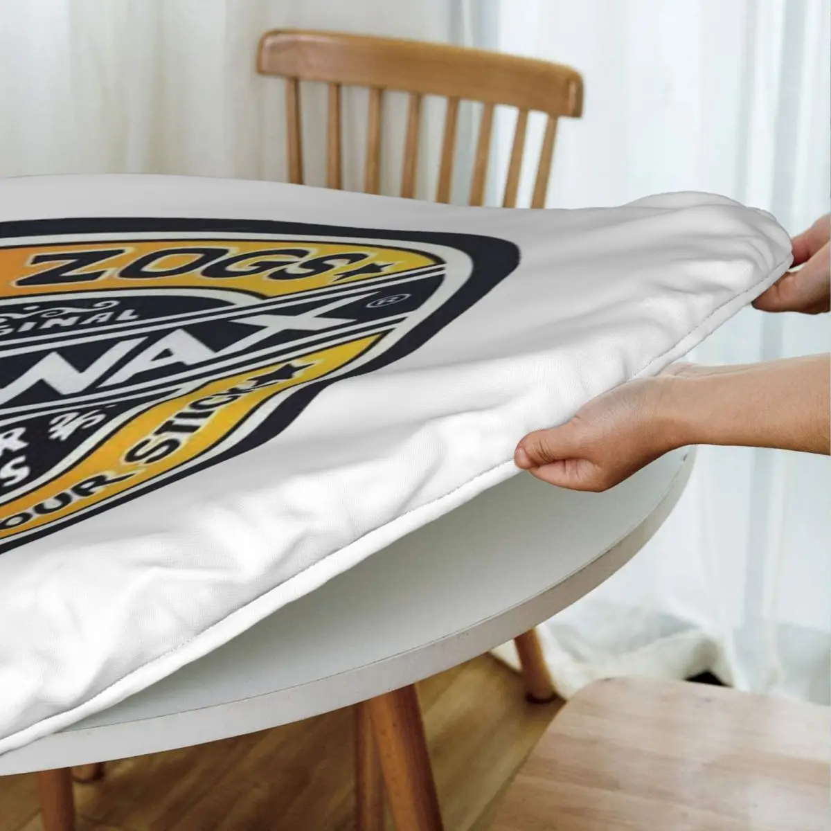 Mr Zogs Sex Wax Waterproof Round Tablecloth Oilproof Table Cloth for Kitchen Events Dining Table Cover
