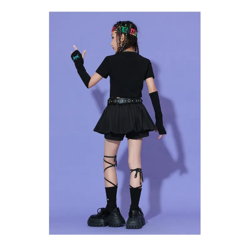 Letni modny strój do jazzu dla dziewczynki na rok 2025, miękki zestaw sukienki z T-shirtem, kostium do występów, kostium taneczny, strój Kpop dla dzieci, strój rave