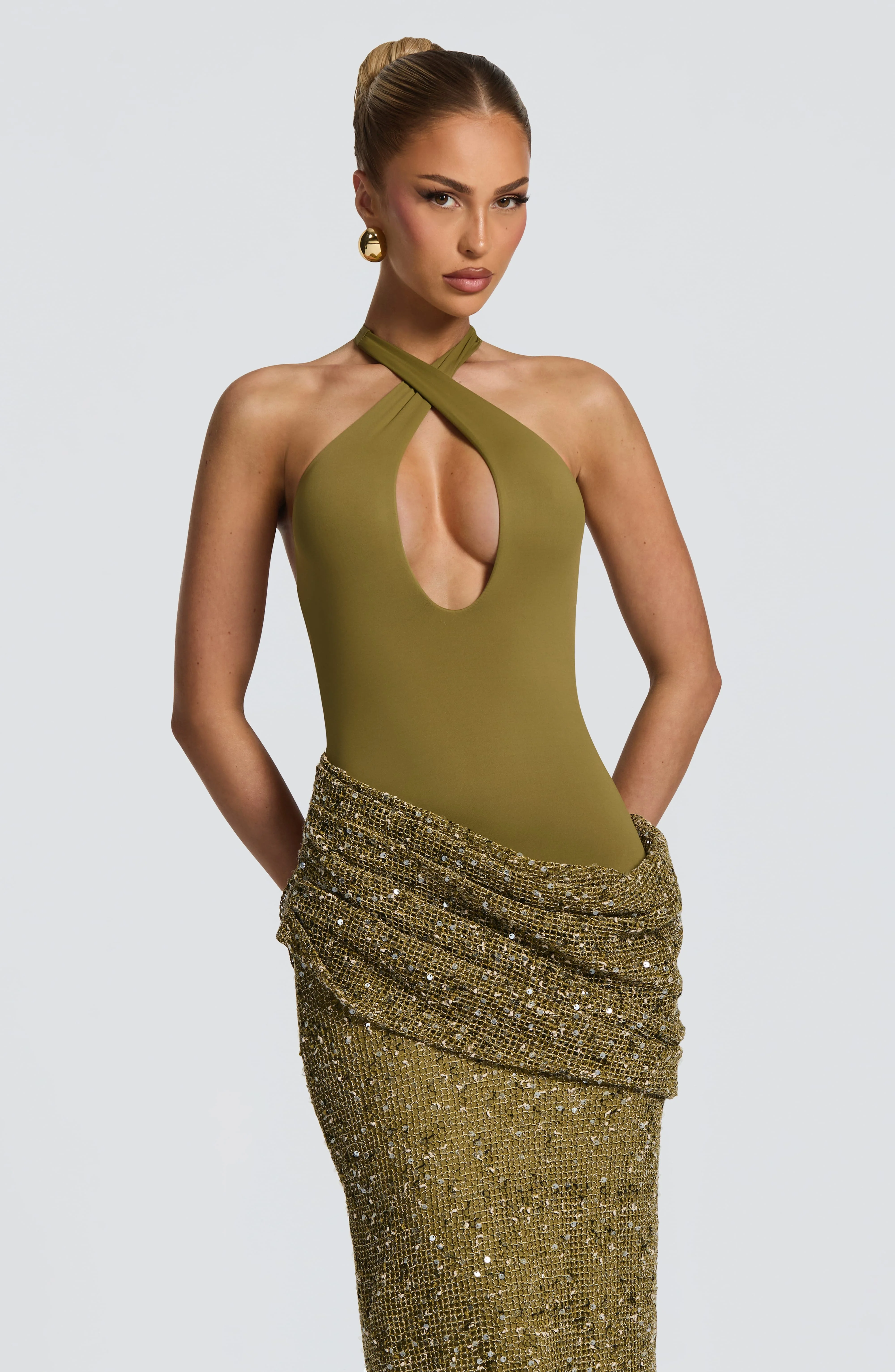 Halter Neck Sequin Mermaid Maxi Dress Women Draped Ruched Bodycon Evening Gown Elegant Wedding Guest Formal Party Long Dresses view 4