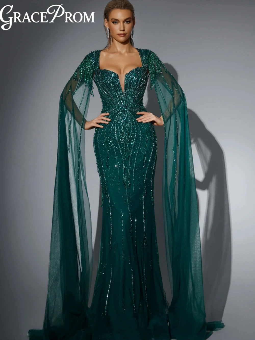 

Green Luxury Beaded Evening Dress Stunning V-neck Cape Sleeve Formal Party Gown Customized Floor-length Mermaid Prom Dresses