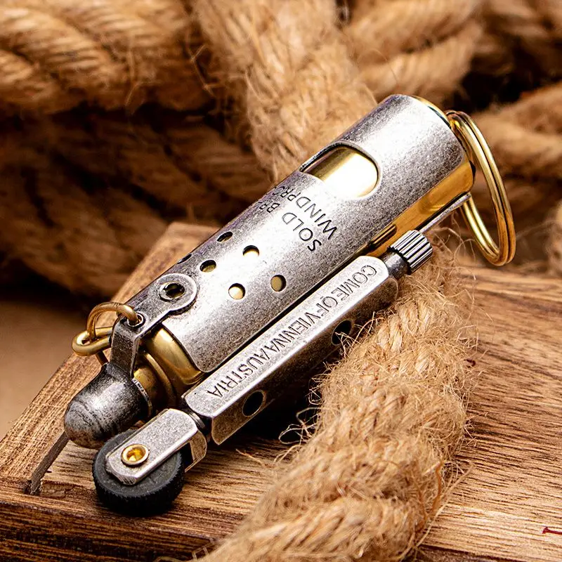 IMCO 5700 النحاس النقي خندق قضيب الكيروسين أخف شخصية الرجعية طبعة محدودة في الهواء الطلق يندبروف ولاعات أدوات التدخين