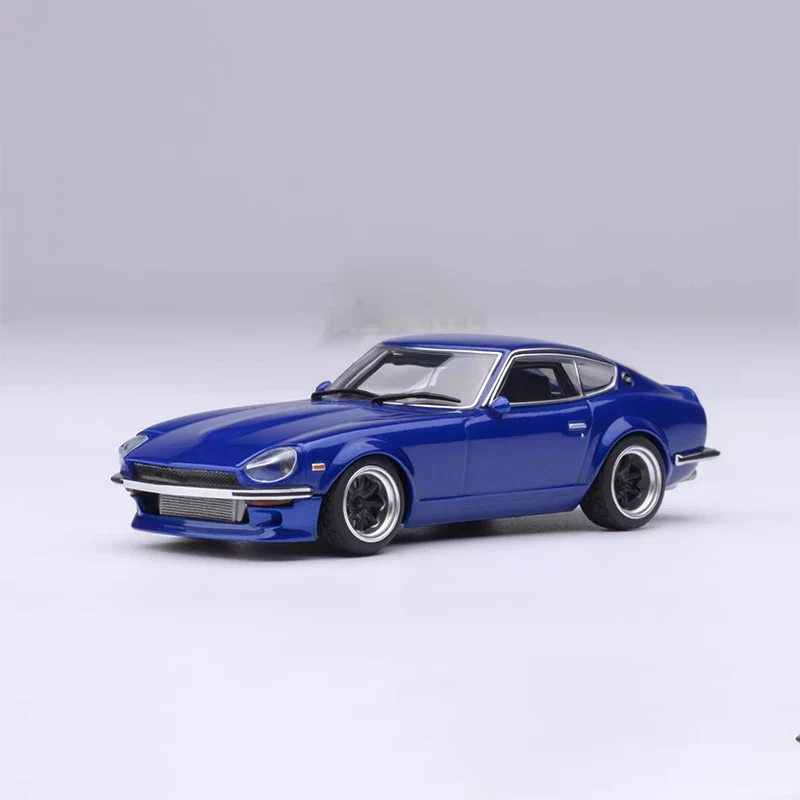 

1:64 Scale FAIRLADY Z Simulation Alloy Car Model Static Display Collectible Toy Gift Souvenir Decoration