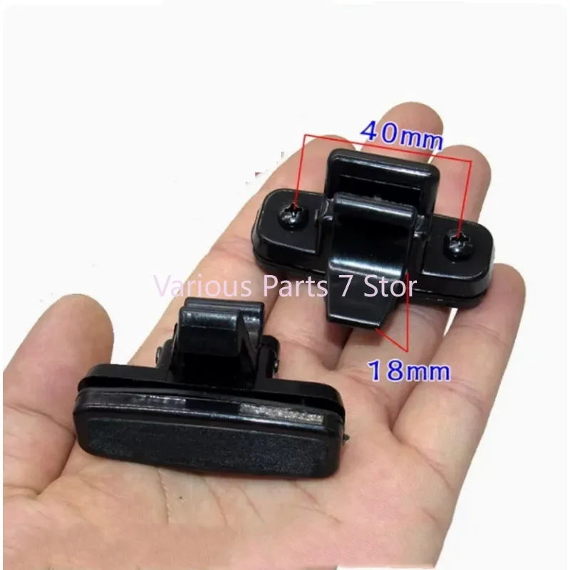 Excavator Door Window Glass Snap Lock Excavator Accessories For KUBOTA HYUNDAI HITACHI KOBELCO DOOSAN DAEWOO SUMITOMO KATO 2pcs