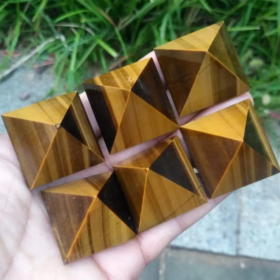 Piedra Natural Mineral de Ojo de Tigre Pulido con Rayas Amarillas en Forma de Pirámide para Sanación Espiritual y Decoración del Hogar