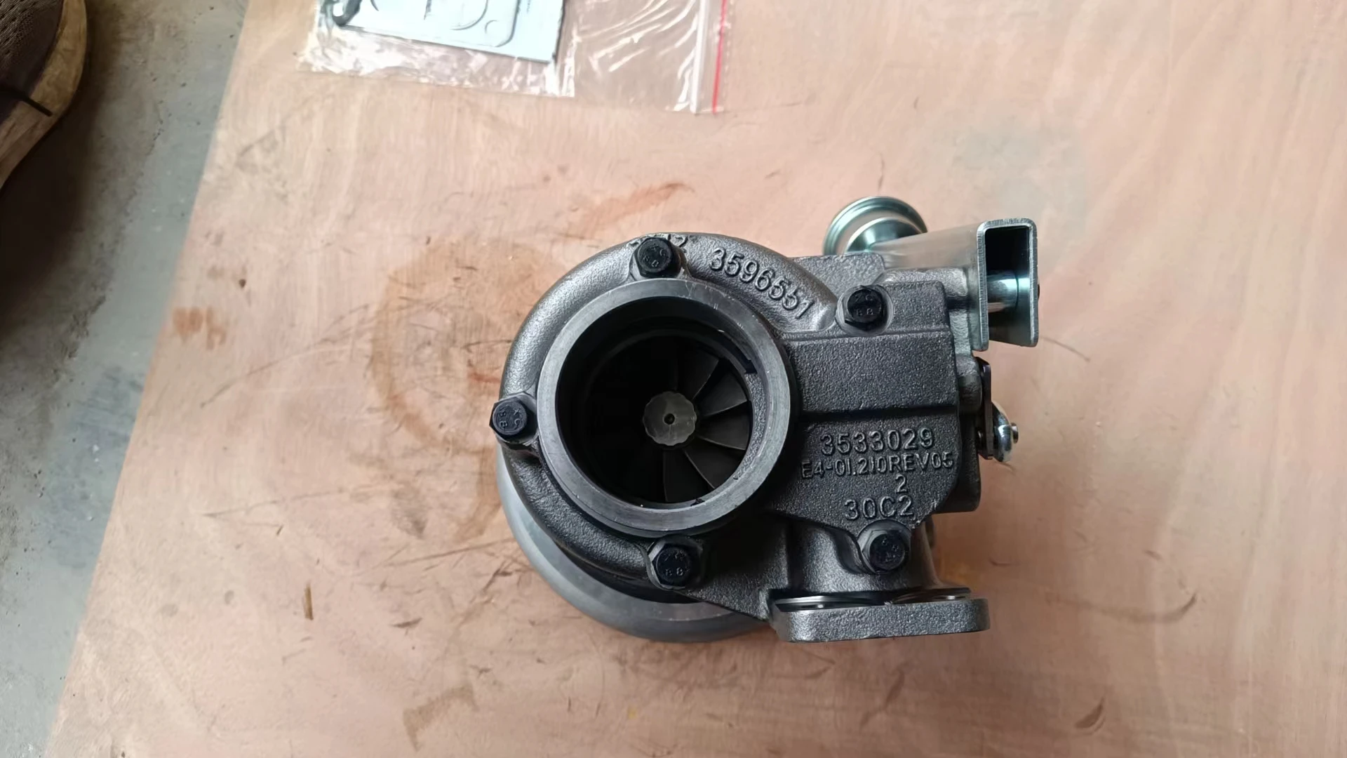 4035199	Turbokompressor PC220  B5,9 / 6D102 Normal  Liugong Loader Parts