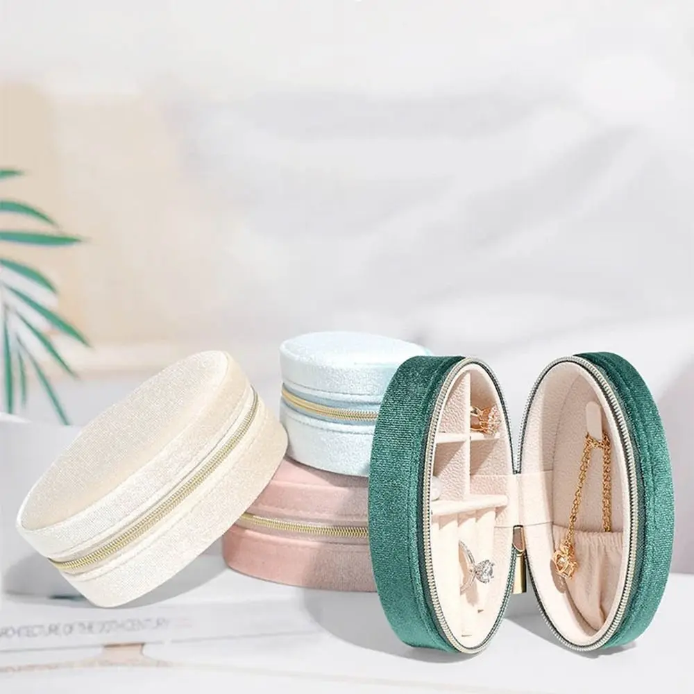 

Portable Velvet Oval Jewelry Box Mini Large Capacity Jewelry Packaging Box Zipper Jewelry Organizer for Home