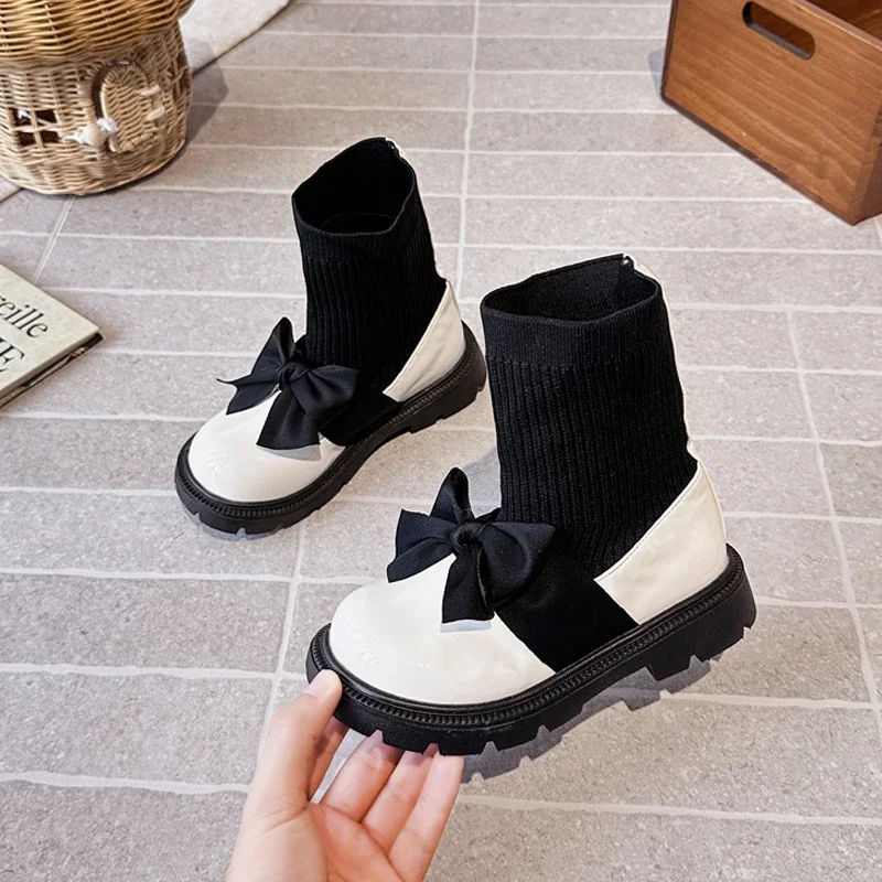 

2025 New Children's Catwalk Princess Leather Boots Wedding Party Girls Fashion Ankle Boots Glossy PU Bowknot Kids Socks Boots