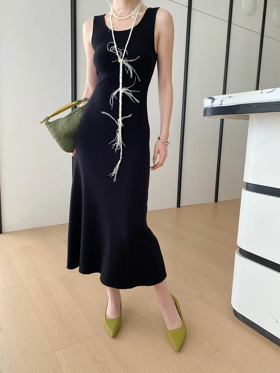 Frühlings- und Sommerkleid für Damen, einfarbig, modisch, im Pendlerstil, schmal geschnittenes Strickkleid