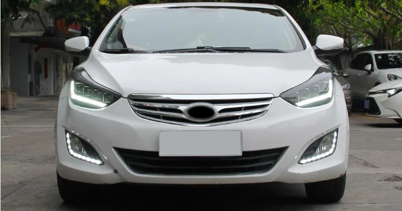 Headlight Assembly Is Suitable For Hyundai Elantra Modified 2012 - 2015 Models Of LED Headlight Lens Daytime Running Light