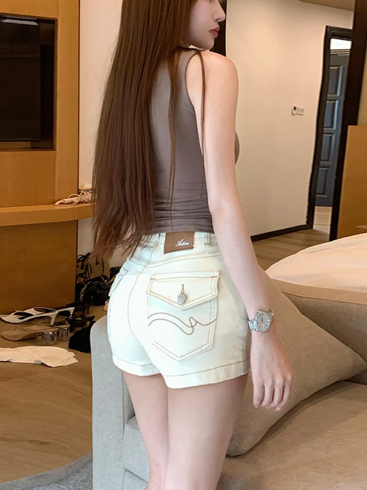 White Pocket Flip Shorts Women's Summer New Large Size Fat MM Slimming Jeans Sexy Peach Butt Hot Pants Casual High Waist Denim