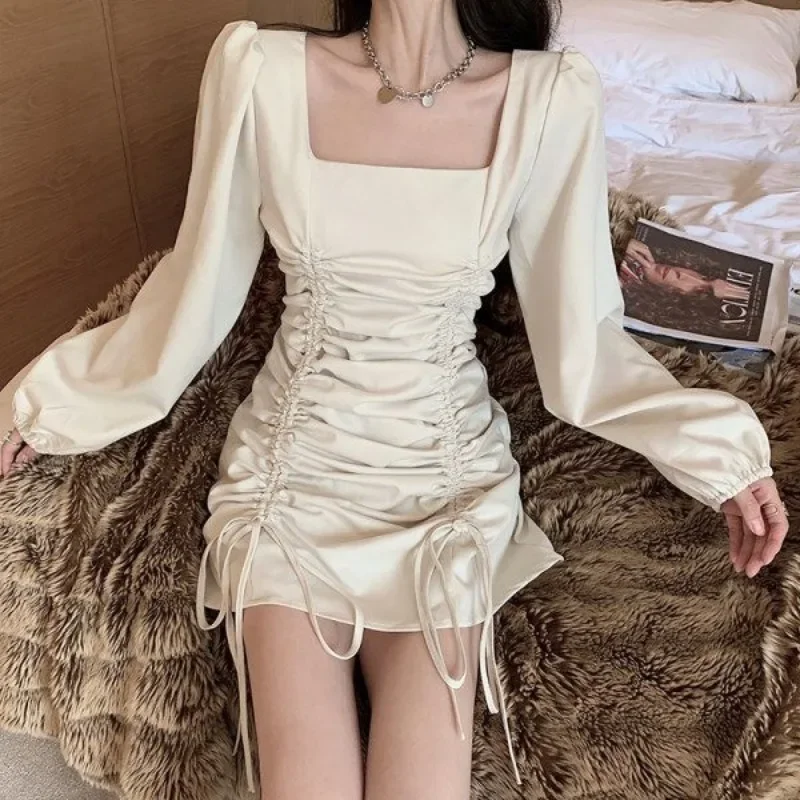 Japanese Lolita Women's Summer 2024 Pullover Square Neck Panel Fashion Solid Color Slimming Folds Drawstring Long Sleeved Dress