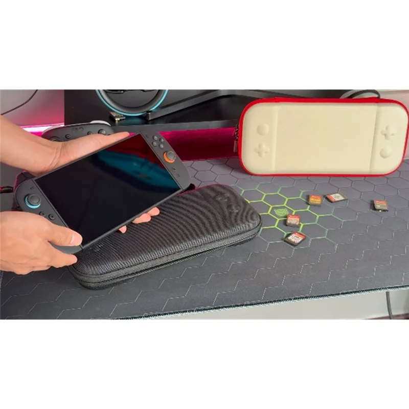 Nintendo Switch 2 2025用 ポータブルキャリーバッグ、12個のゲームカードスロット付き、スリムハードシェルキャリングケース、旅行に便利