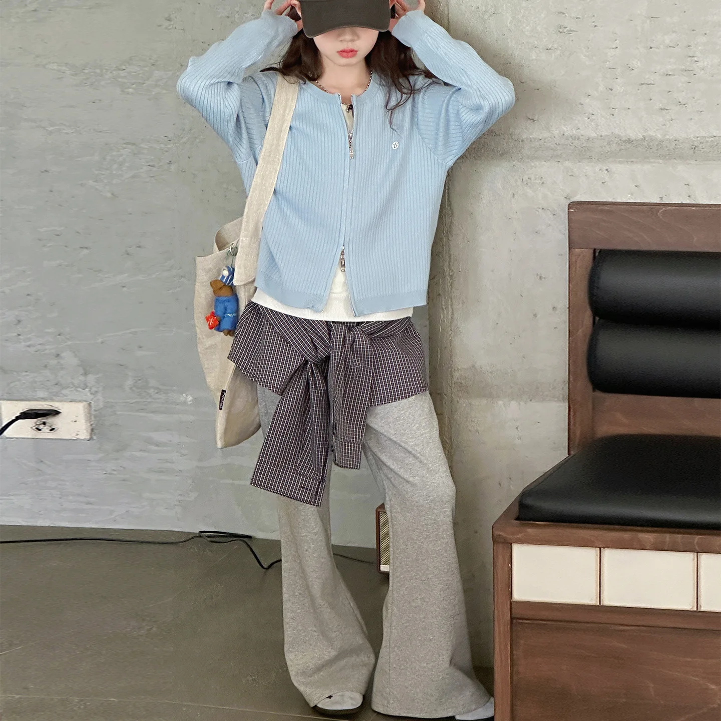 

Korean Children Girls Two-piece Sets Teenager Girl Solid Color Zipper Knitted Sweater Kids Girls Bootcut Pant School Girl Outfit