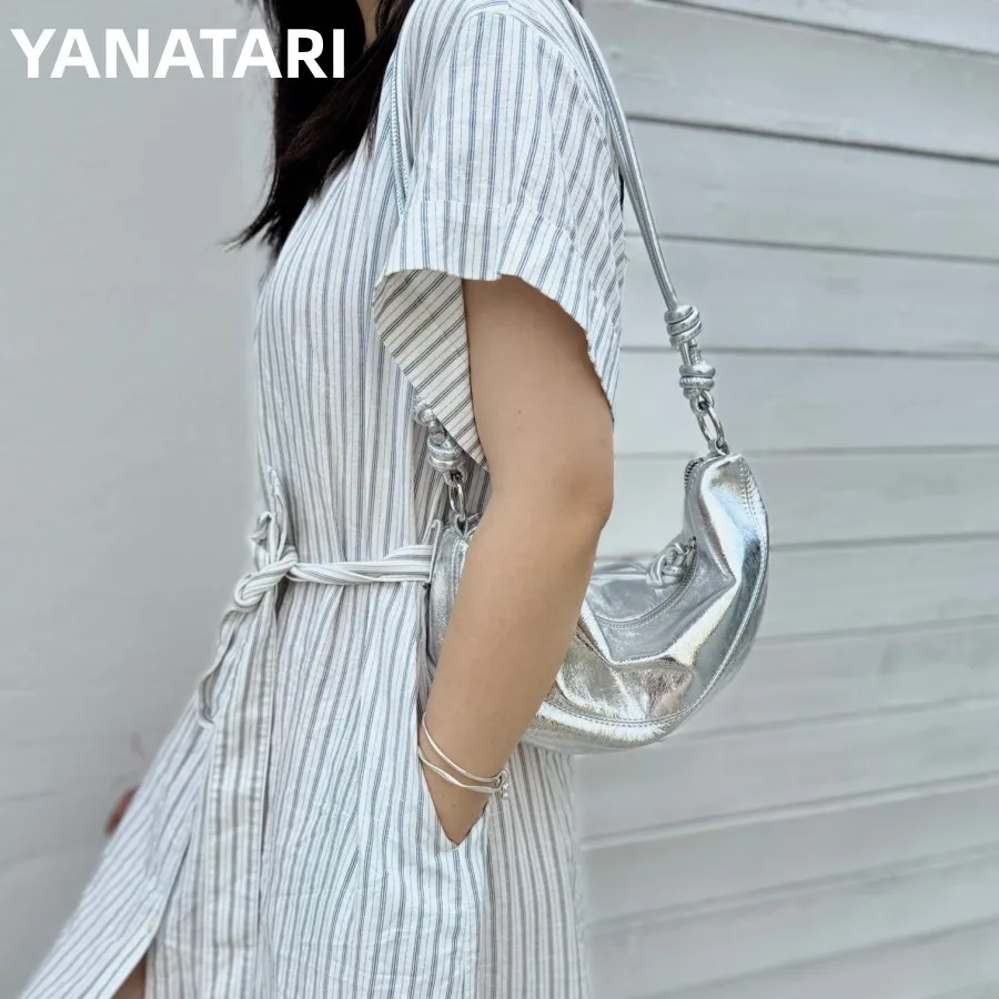 

Сумка YANATARI из натуральной кожи, сумка-пельмень, наплечная сумка, женская сумка через плечо, из воловьей кожи, серебристая, модель 2026