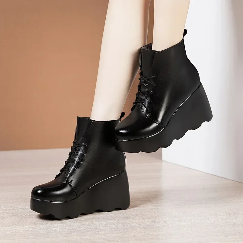 Small Size 32-43 Thick Platform Wedges Shoes Winter 2024 Women Ankle Boots Soft Leather High Heels Boots with Fur Warm Plush