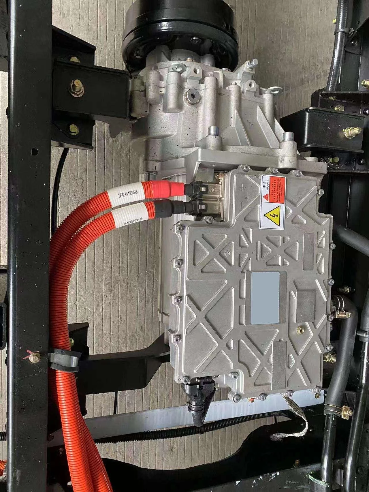 Brogen OEM 60kw 100kw 120kw 380V 400V Pmsm AC moteur électr véhicule dérivation e-axe transmission pour livraison Van camion pick-up