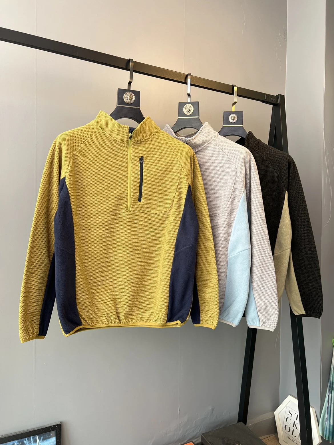 

Мужская повседневная толстовка на молнии с капюшоном, осенне-зимняя, с термоэффектом, из флиса с сотовой структурой, в стиле колор-блок, для активного отдыха и городской жизни