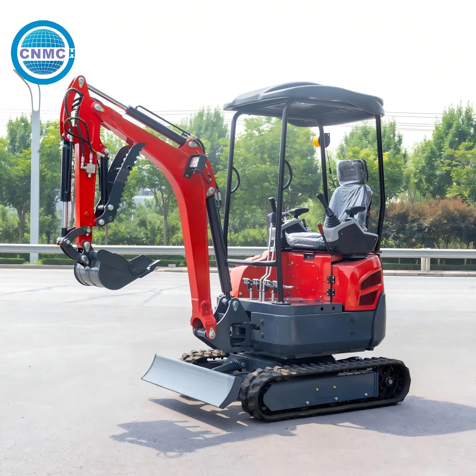 CNMC Mini Excavator 1.8 Ton Crawler Excavator CE EPA Certification Full Accessories Portable Compact High Quality Customizable