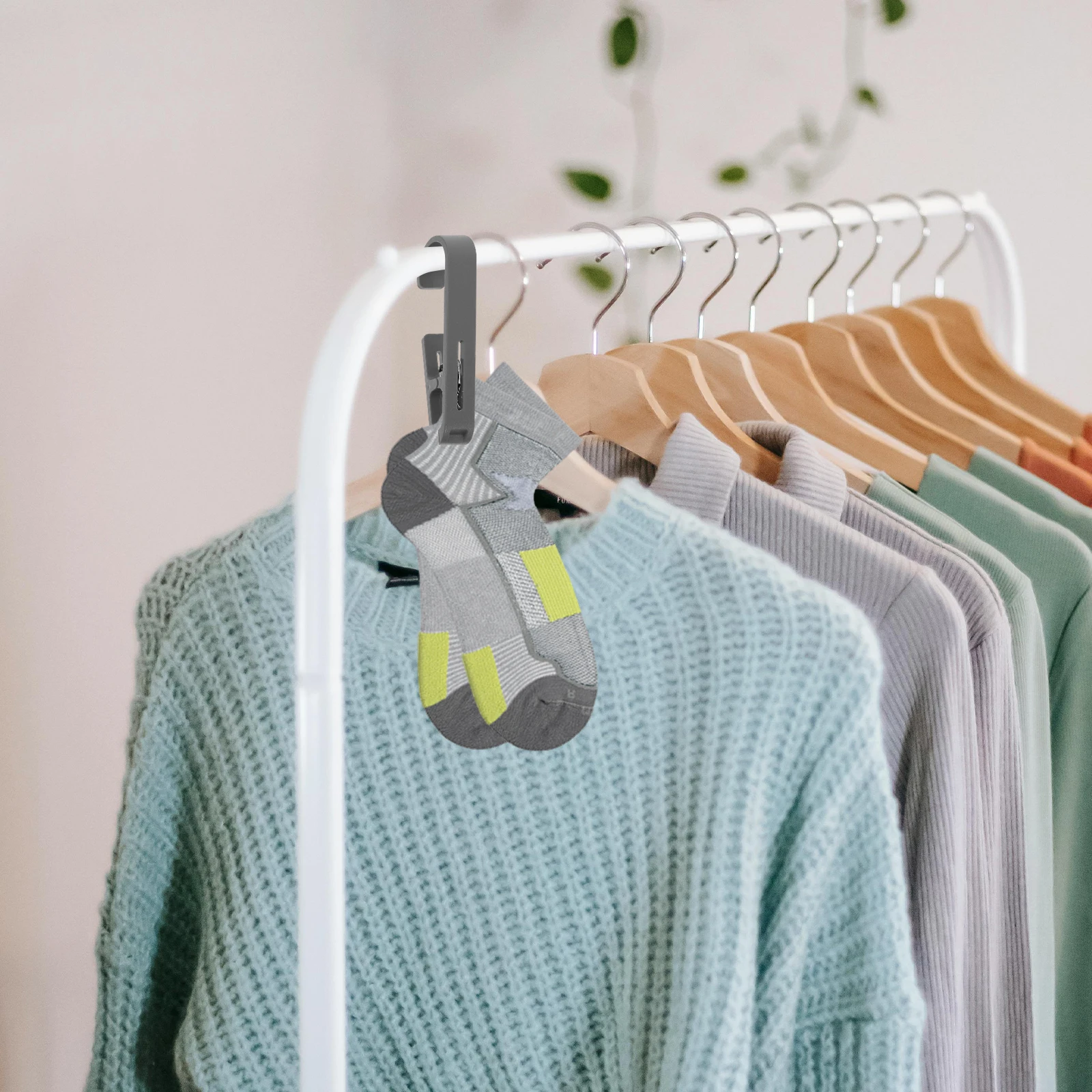 

4Pcs Plastic Clothes Hangers Clips Sock Clip Laundry Hooks Heavy Duty Hanging Clips Closet Organizer Clothespin