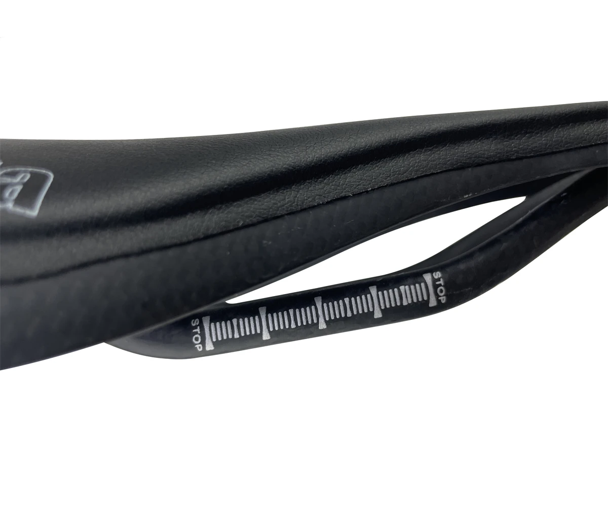 ملحقات الدراجة الجديدة AK88 من ألياف الكربون بالكامل، وسادة كبيرة مجوفة من جلد القلفة 270*143 مللي متر