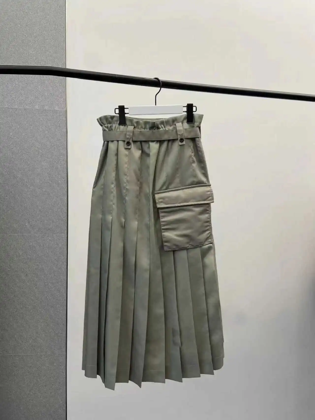 

FOG SACAI 2024 Summer New Workwear Sle Asymmetrical Pleated Skirt for Women Commute A-Line Long Skirt Polyester Cotton...