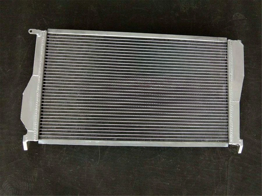 Aluminium Radiator for BMW E81/E82/E87/E88/E90/E91/E92/E93 N47D20 N54B30 MT