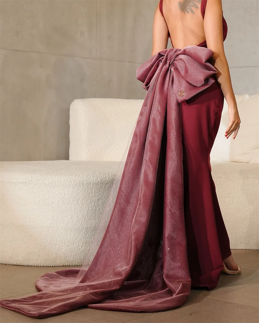 

Классическое вечернее платье из джерси по индивидуальному заказу, очаровательное платье без рукавов с круглым вырезом для особых случаев, простое платье со шлейфом для выпускного вечера