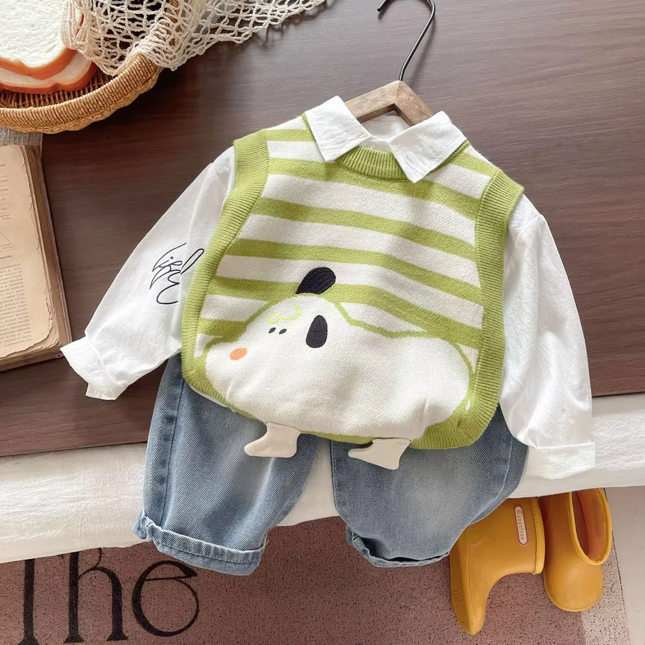 Boys Girls Spring Autumn Clothing Sets 2026 New Fashion Children Striped Knit Vest Shirt and Pants 3-Piece Outfit 0 2 4 5Y 6