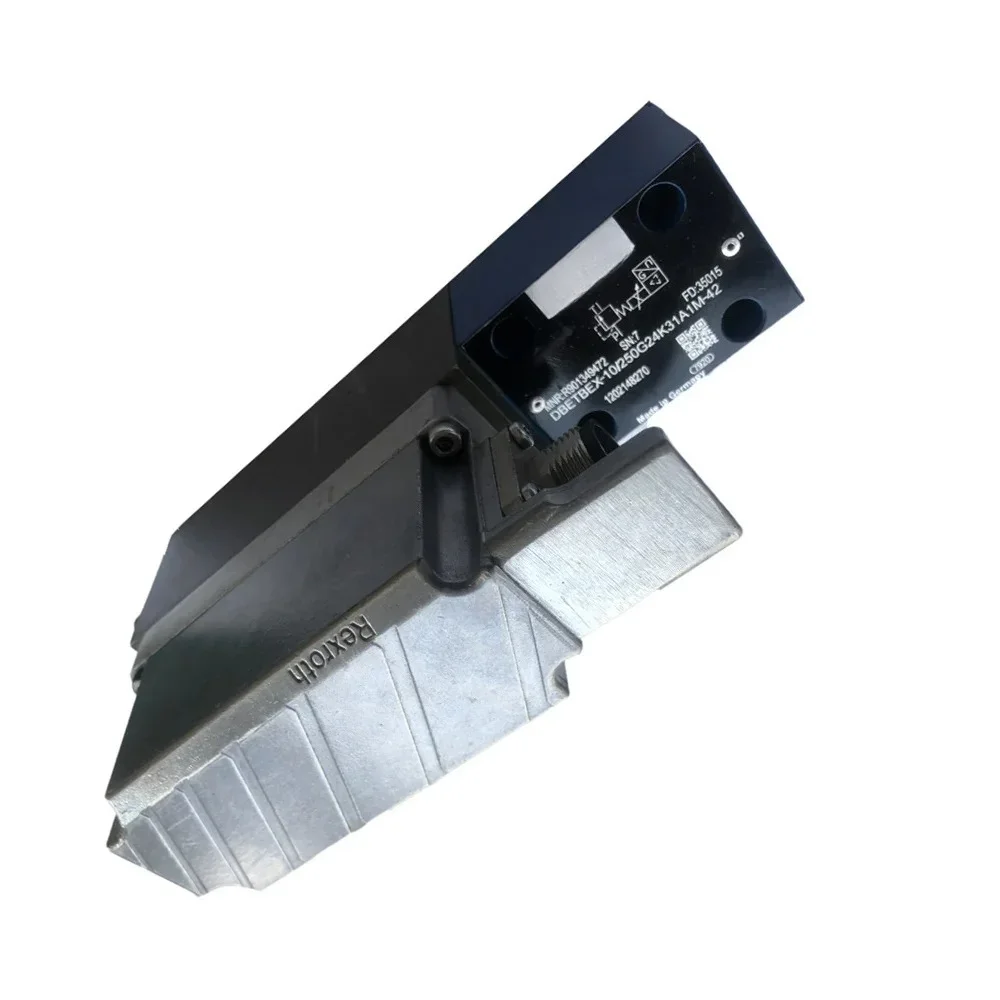 4WRPH10C4B100L-2X/G24Z4/M German  Proportional Valve 0811404061 Hydraulic Valve