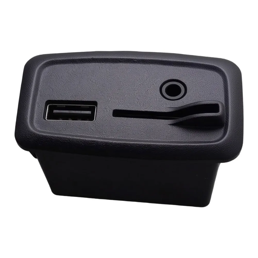 USB AUX Port Interface Socket For SD Card Holder For Dacia For Sandero For Logan 3 2021 For Jogger 2022 For Renault For Taliant
