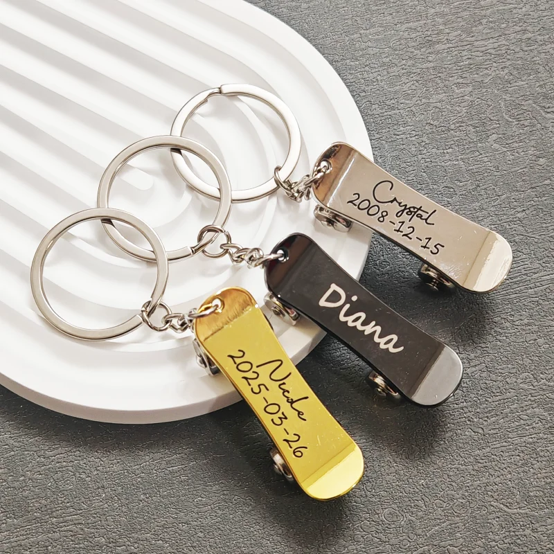 Customized Name LOGO Creative Keychain Metal Skateboard Chain Pendant Ring Keychain Business Small Gift